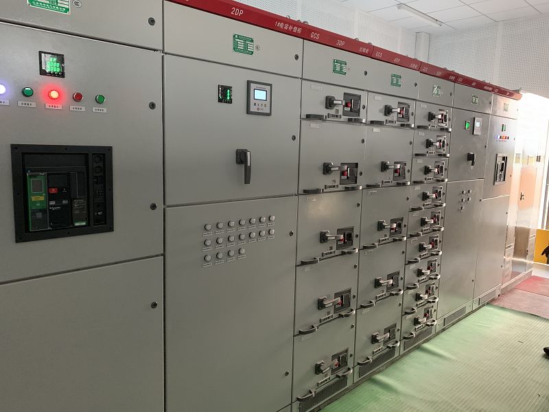高低壓成套開關(guān)設(shè)備