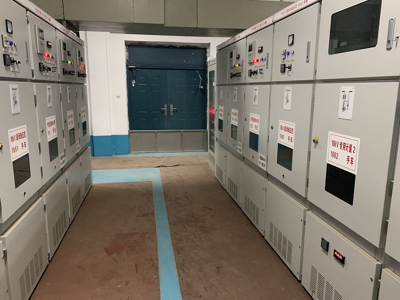 高低壓成套開關(guān)設(shè)備