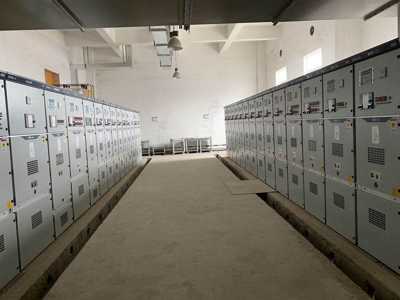 高低壓成套開(kāi)關(guān)設(shè)備